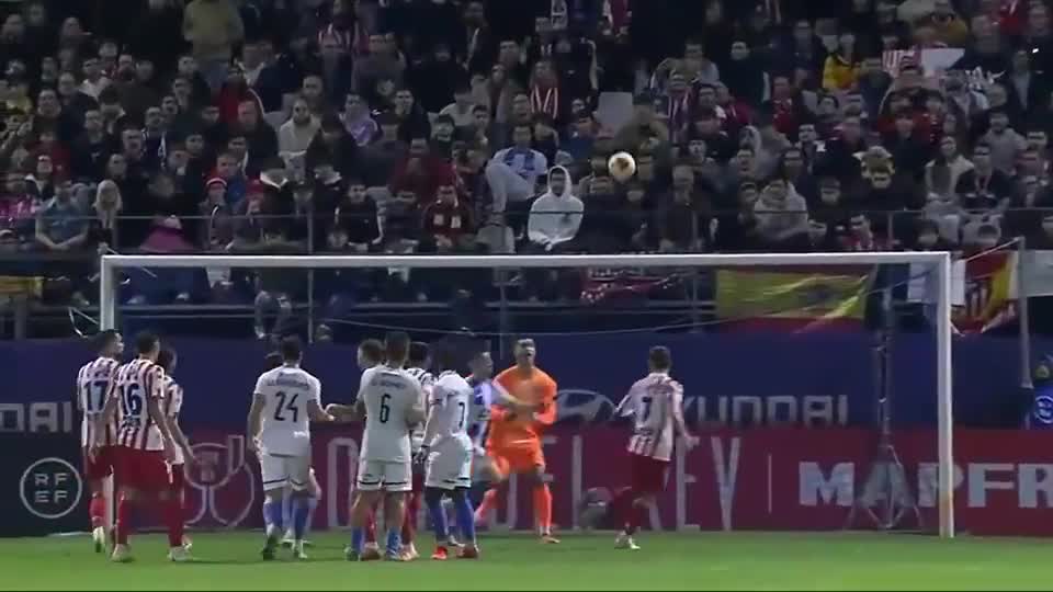 新9号来了 菲尔克鲁格加盟AC米兰 [天下足球菲尔克鲁格]